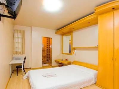 Gonçalves- Próximo A Santa Casa De Porto Alegre
