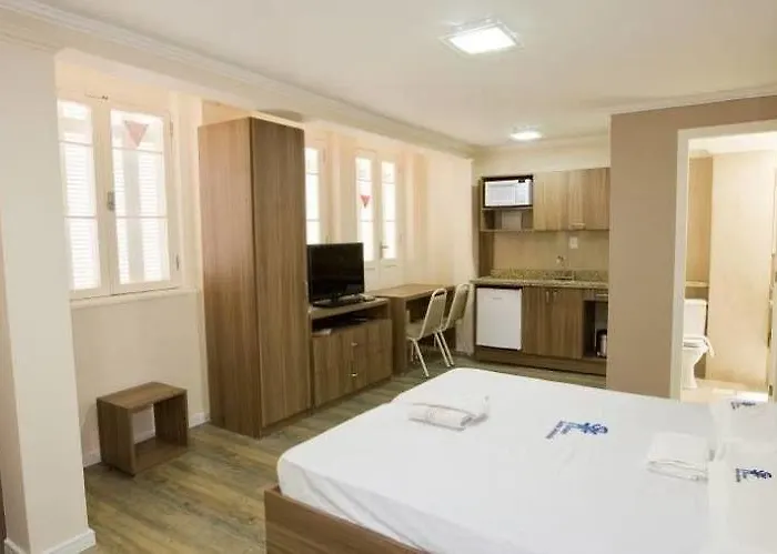 Gonçalves- Próximo A Santa Casa De Hotel