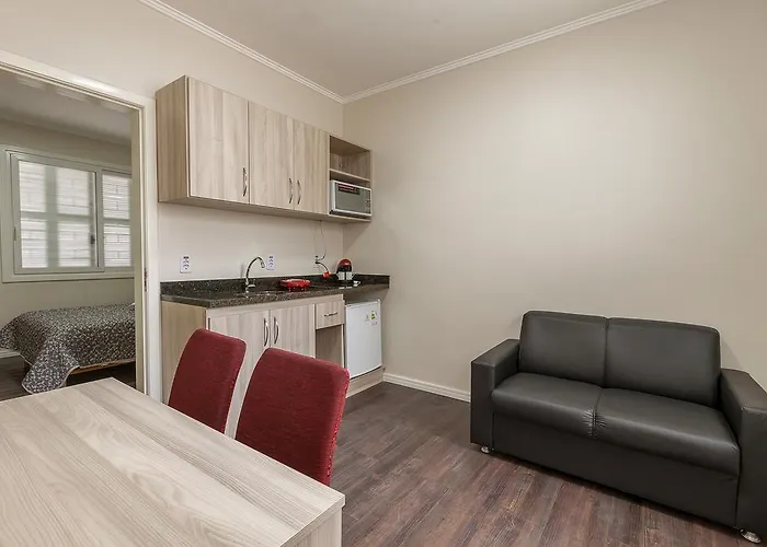 Gonçalves- Próximo A Santa Casa De Hotel Porto Alegre