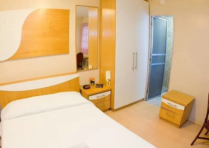 Hotel Gonçalves- Próximo A Santa Casa De Porto Alegre