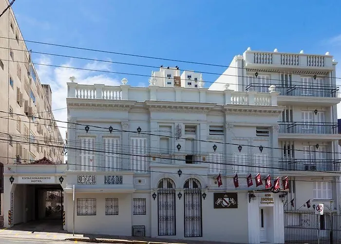 Hotel Gonçalves- Próximo A Santa Casa De 2*