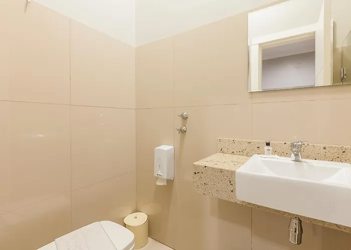 Gonçalves- Próximo A Santa Casa De Hotel