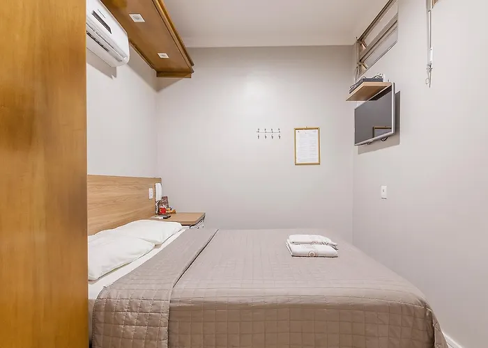 Hotel Gonçalves- Próximo A Santa Casa De
